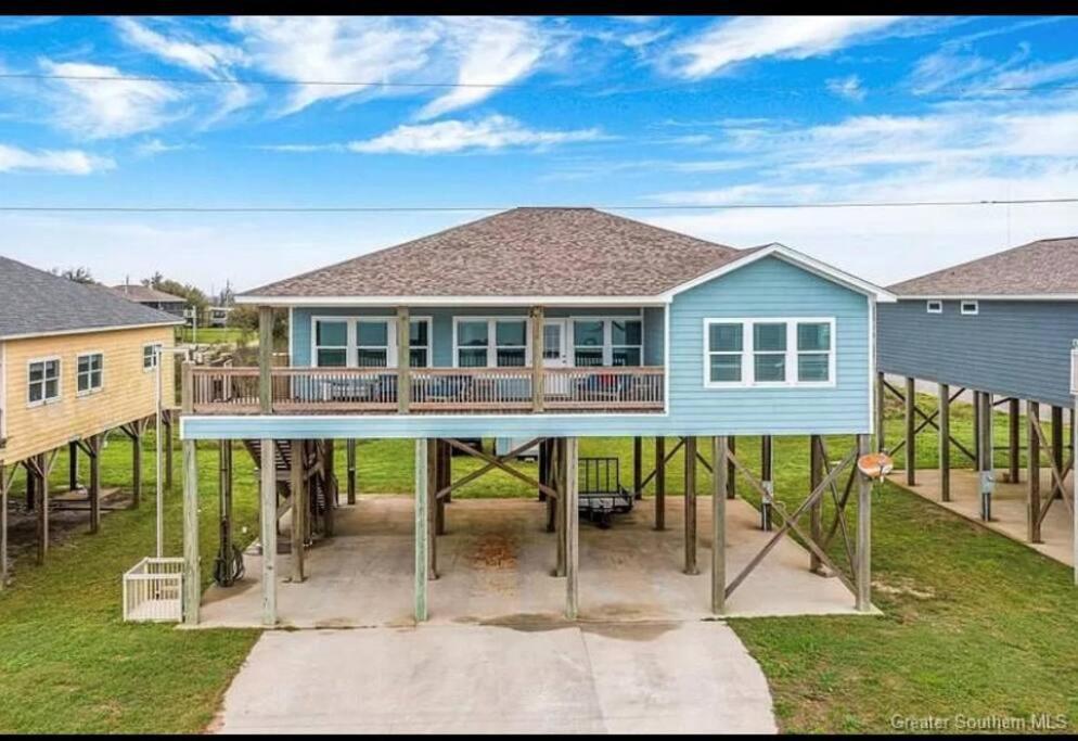 Oceanfront Home Near Hollybeach Cameron Luaran gambar